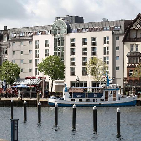 Ramada By Wyndham Flensburg City Екстериор снимка