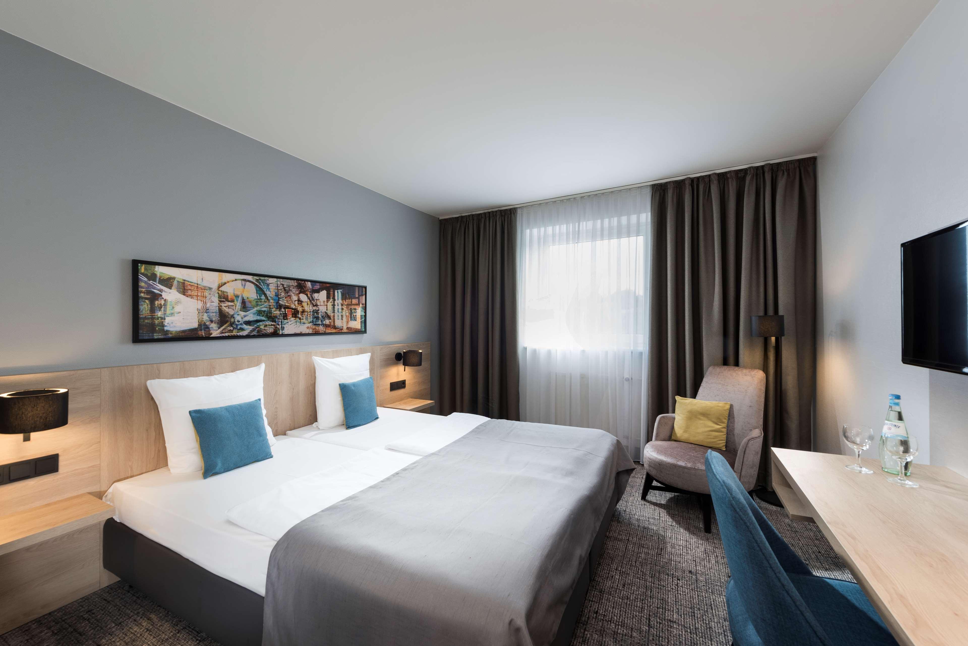 Ramada By Wyndham Flensburg City Екстериор снимка