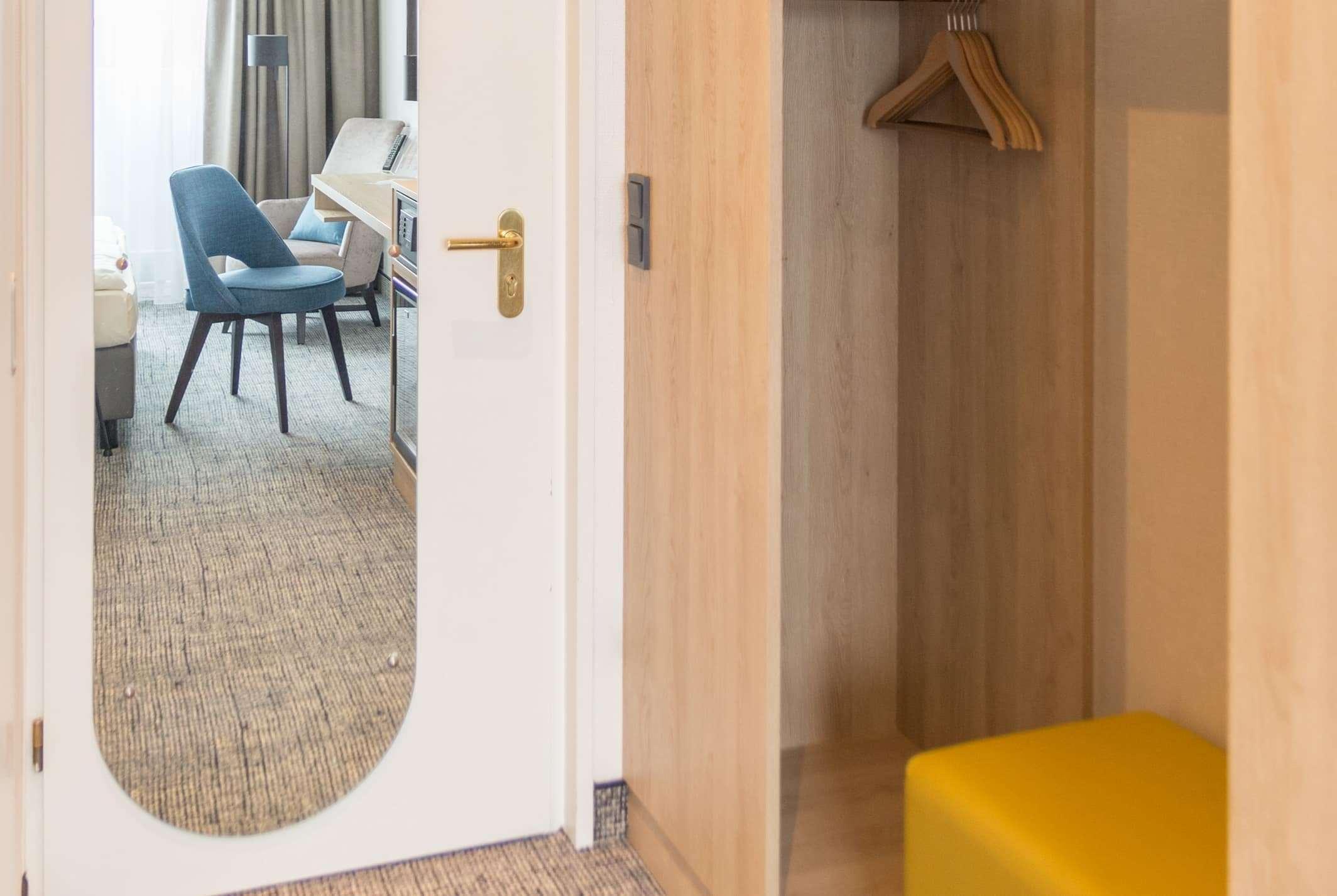 Ramada By Wyndham Flensburg City Екстериор снимка
