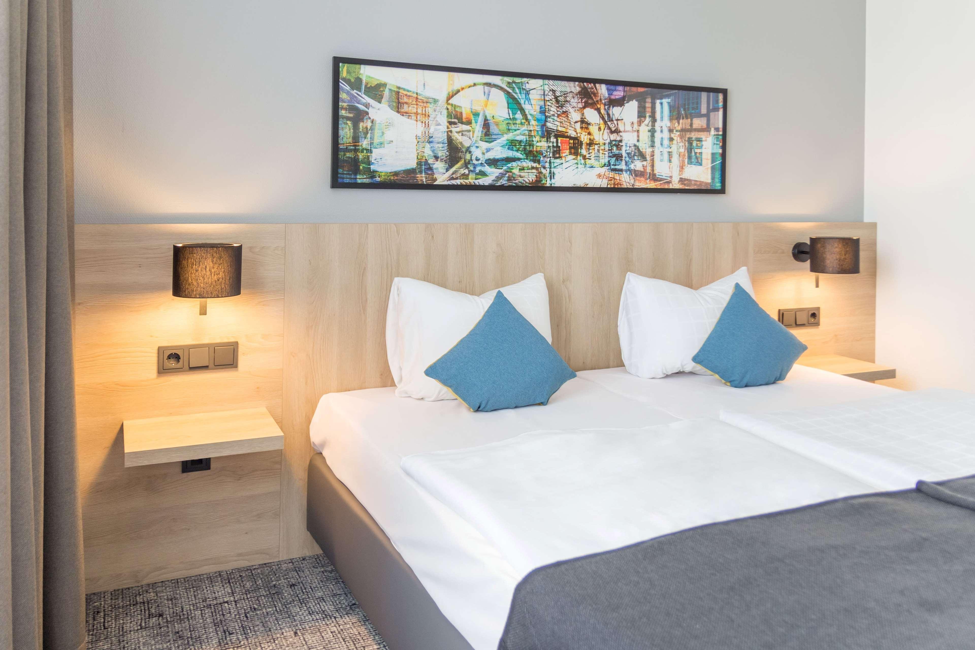 Ramada By Wyndham Flensburg City Екстериор снимка