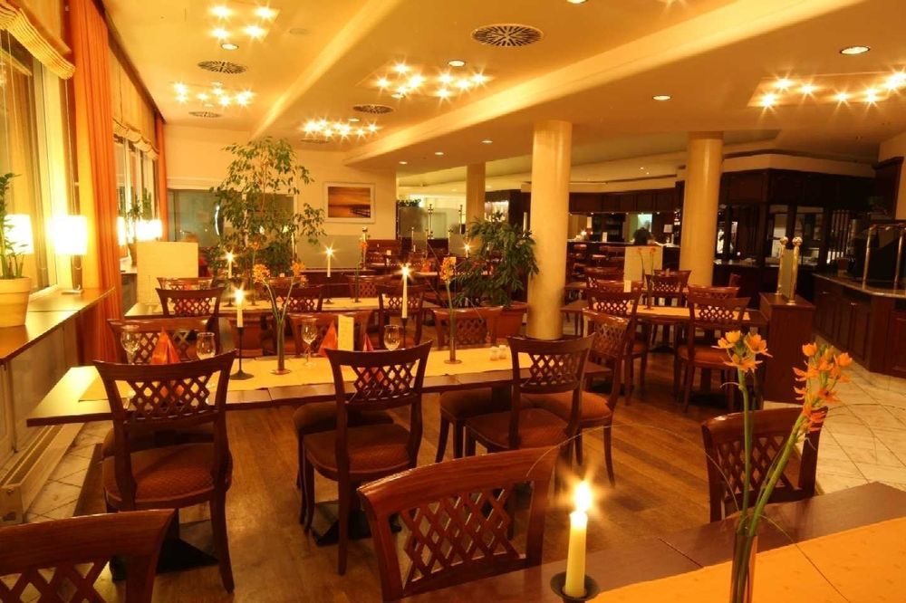 Ramada By Wyndham Flensburg City Екстериор снимка