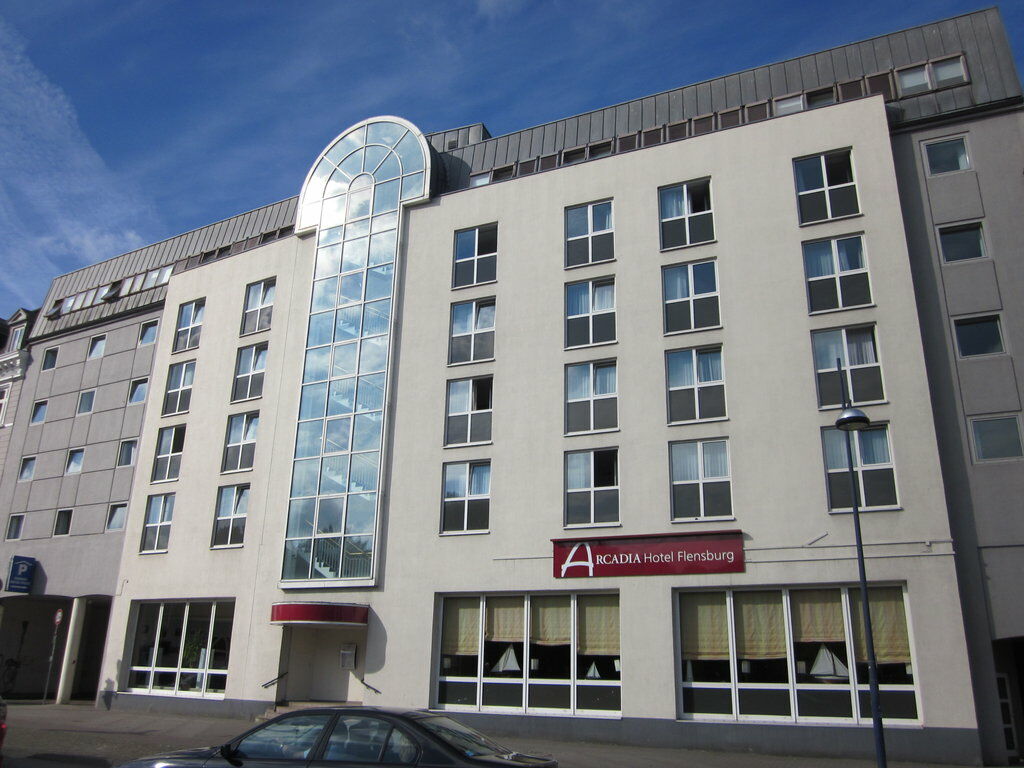 Ramada By Wyndham Flensburg City Екстериор снимка